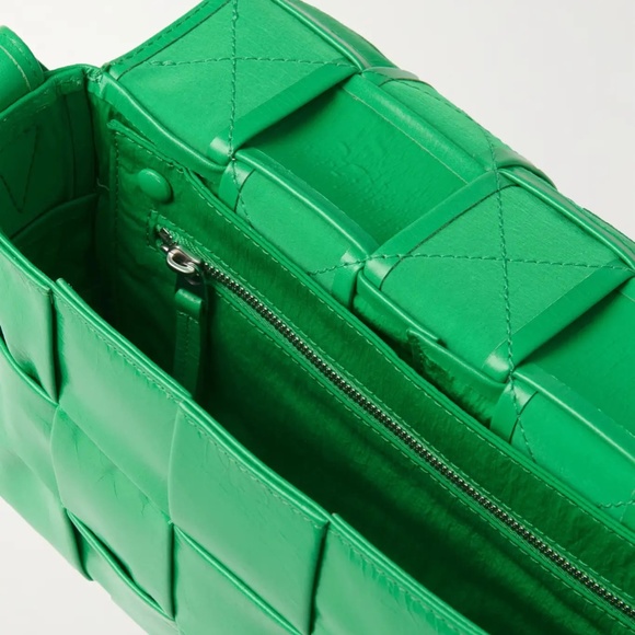 Bottega Veneta Intrecciato Paper Leather Messenger Bag in Parakeet - Picture 5 of 12